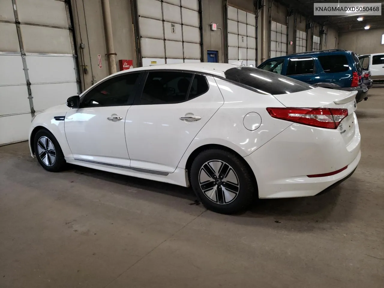 2013 Kia Optima Hybrid VIN: KNAGM4ADXD5050468 Lot: 80537874