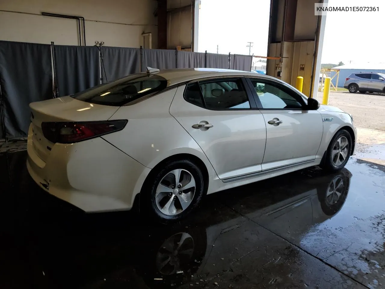 2014 Kia Optima Hybrid VIN: KNAGM4AD1E5072361 Lot: 71265494