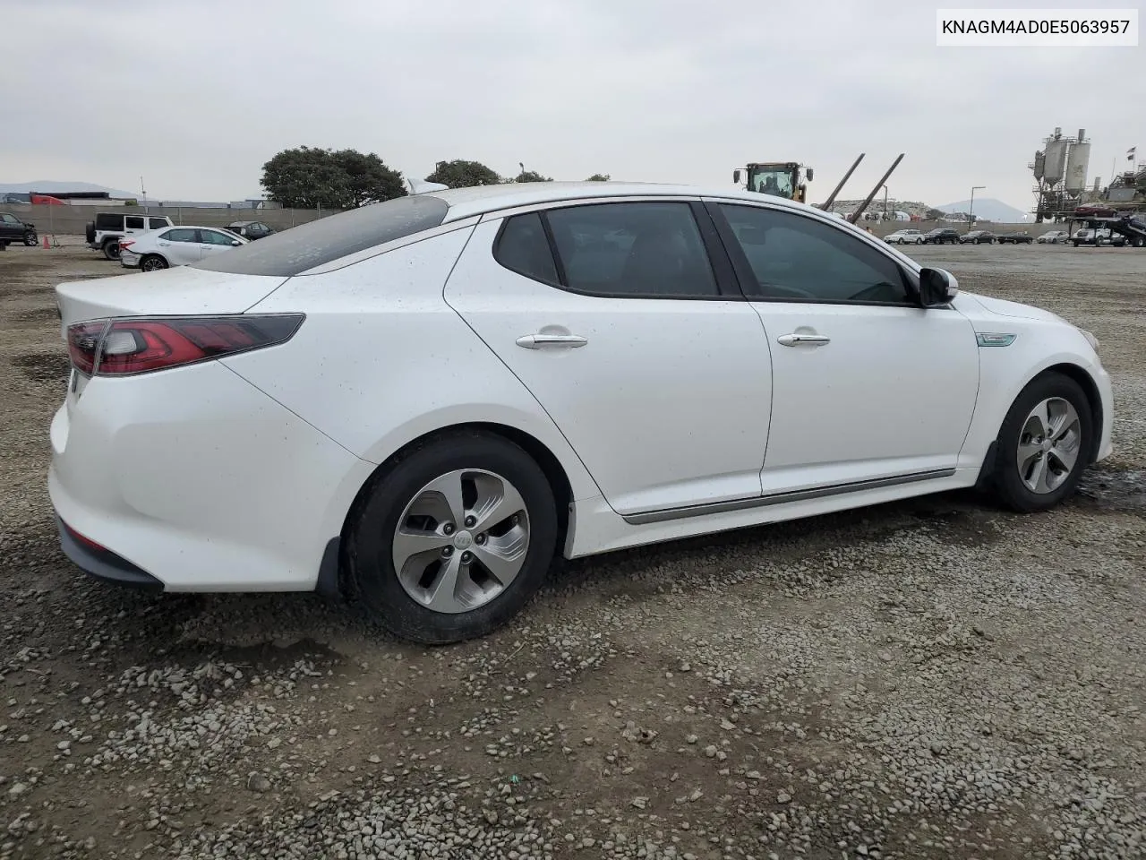 2014 Kia Optima Hybrid VIN: KNAGM4AD0E5063957 Lot: 76404194