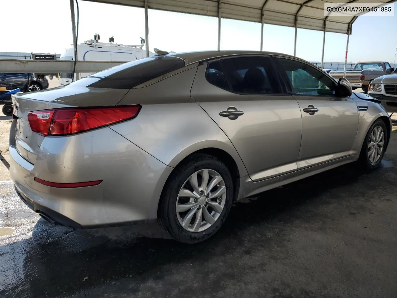 5XXGM4A7XFG451885 2015 Kia Optima Lx