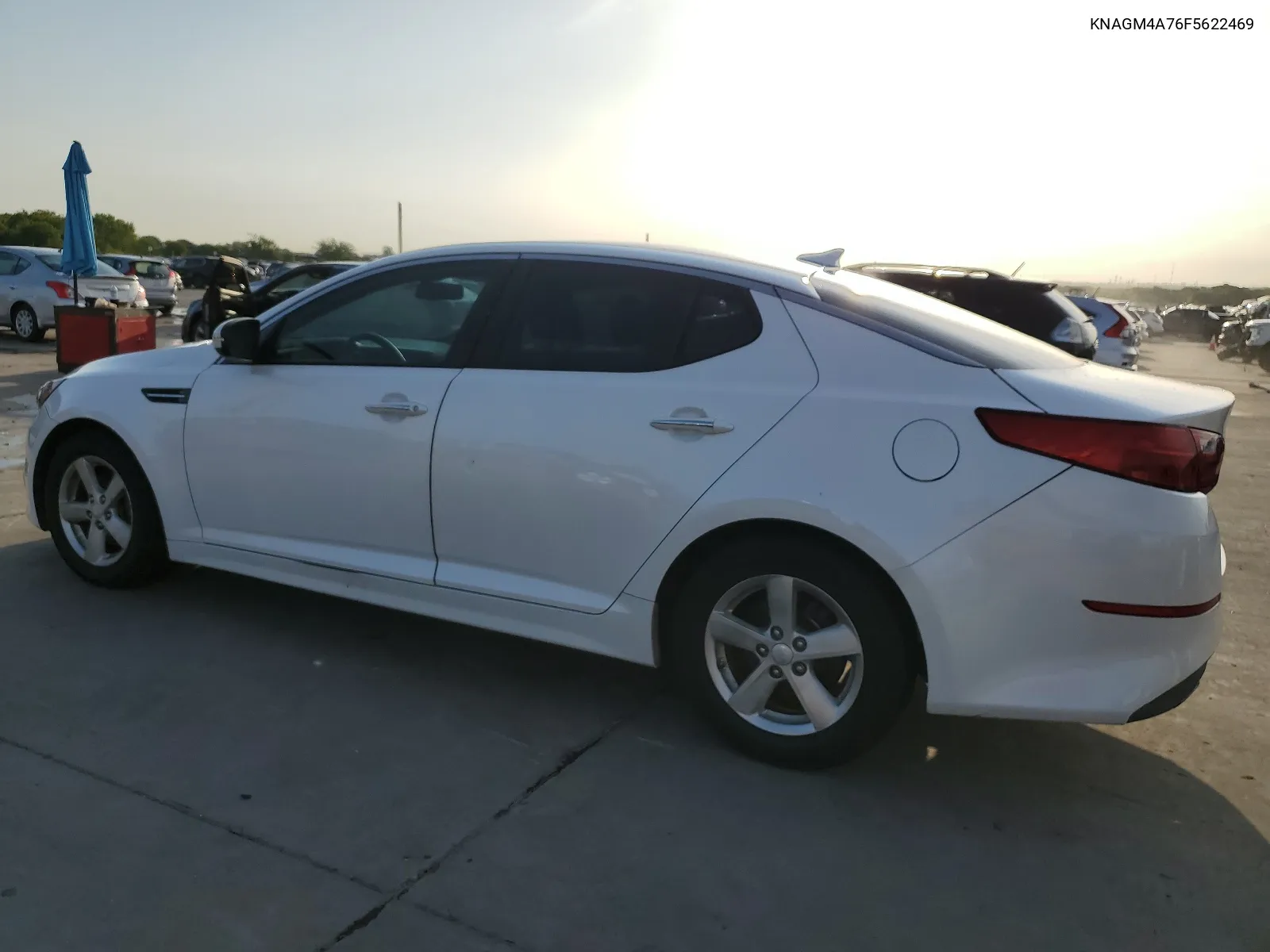 2015 Kia Optima Lx VIN: KNAGM4A76F5622469 Lot: 65643654