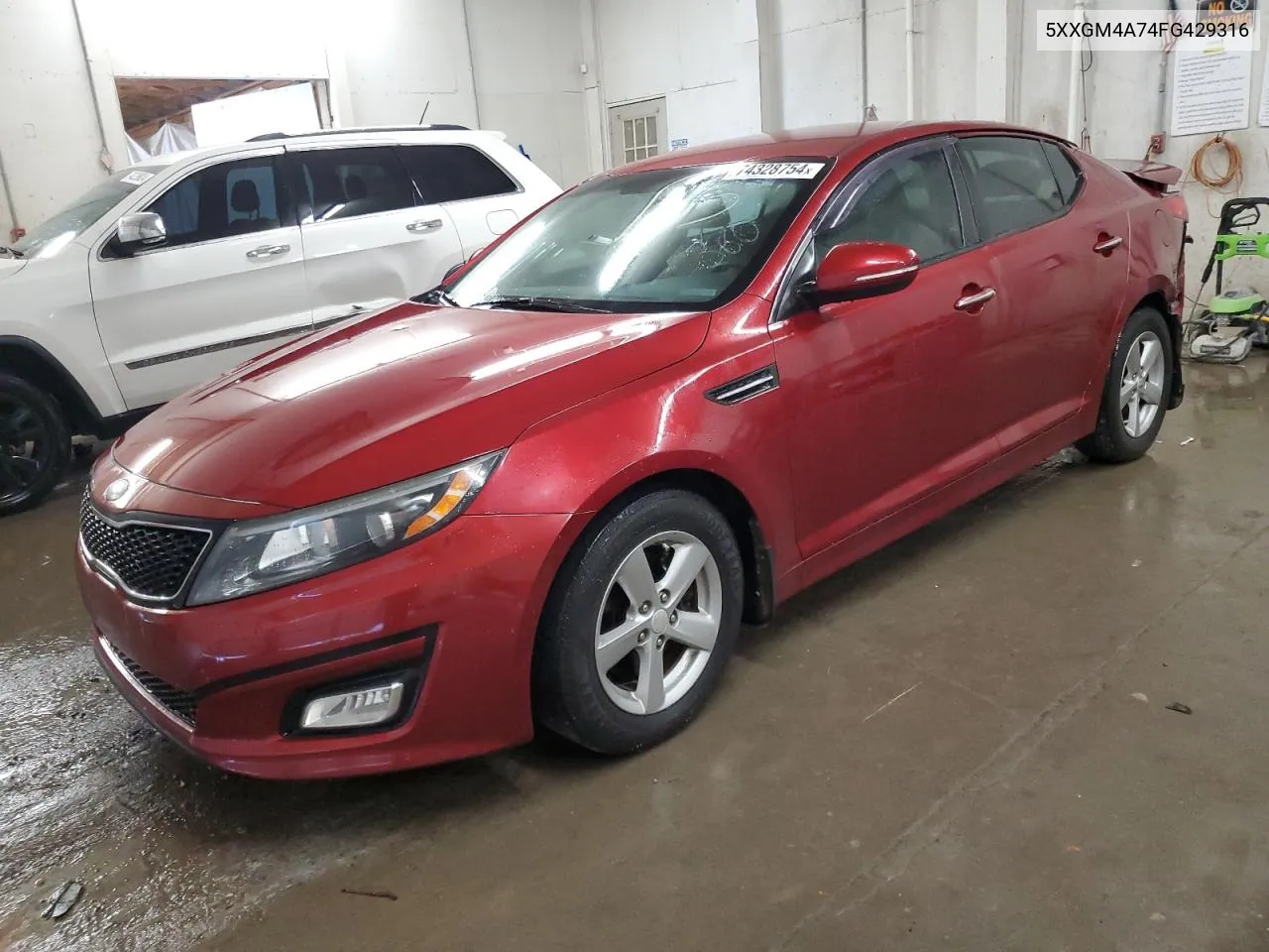 5XXGM4A74FG429316 2015 Kia Optima Lx