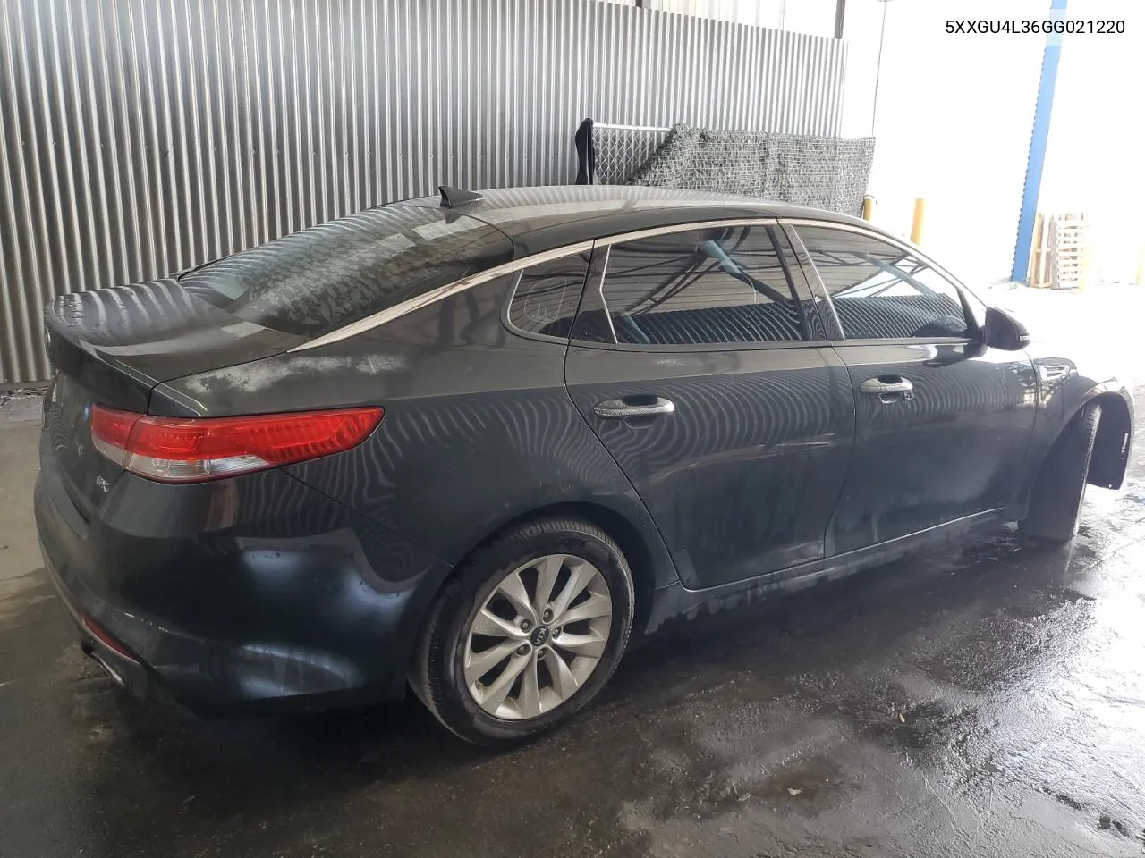 2016 Kia Optima Ex VIN: 5XXGU4L36GG021220 Lot: 63081354