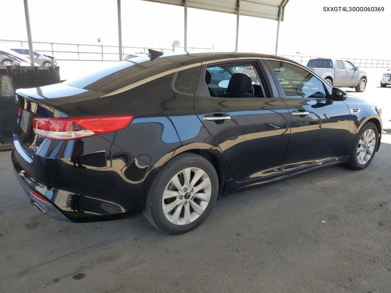 5XXGT4L30GG060369 2016 Kia Optima Lx