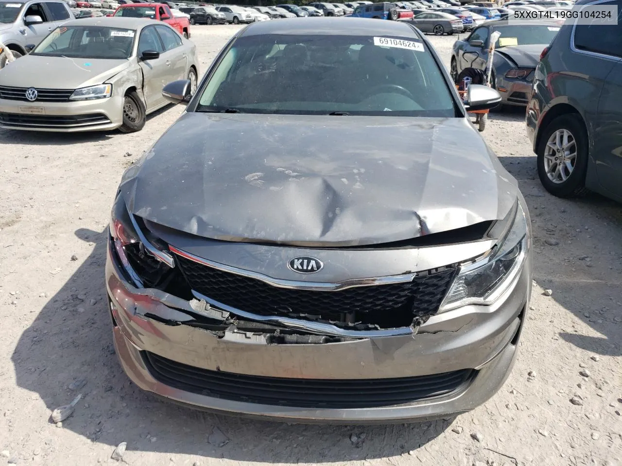 5XXGT4L19GG104254 2016 Kia Optima Lx