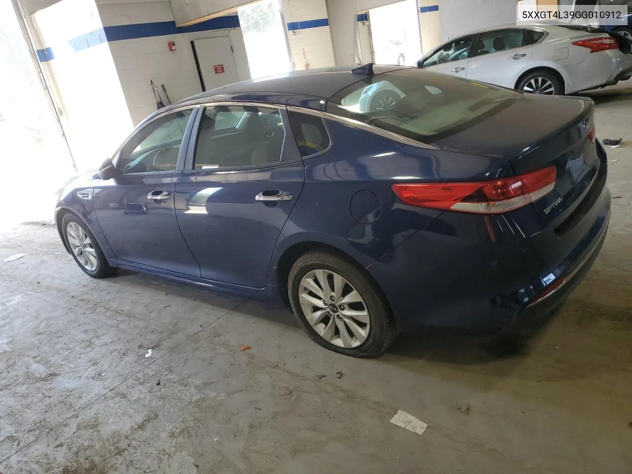 5XXGT4L39GG010912 2016 Kia Optima Lx