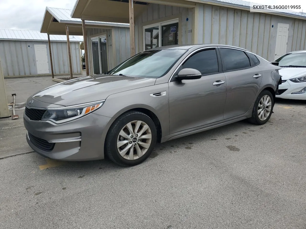 5XXGT4L36GG019955 2016 Kia Optima Lx