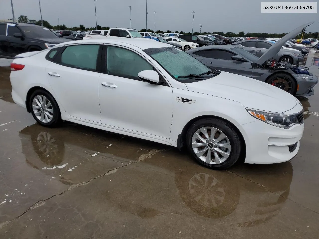 2016 Kia Optima Ex VIN: 5XXGU4L36GG069705 Lot: 74425024