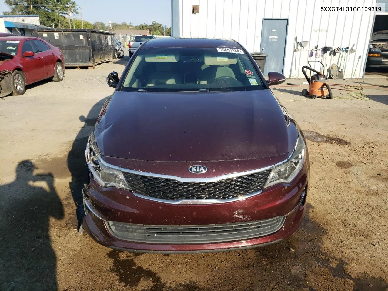 5XXGT4L31GG109319 2016 Kia Optima Lx