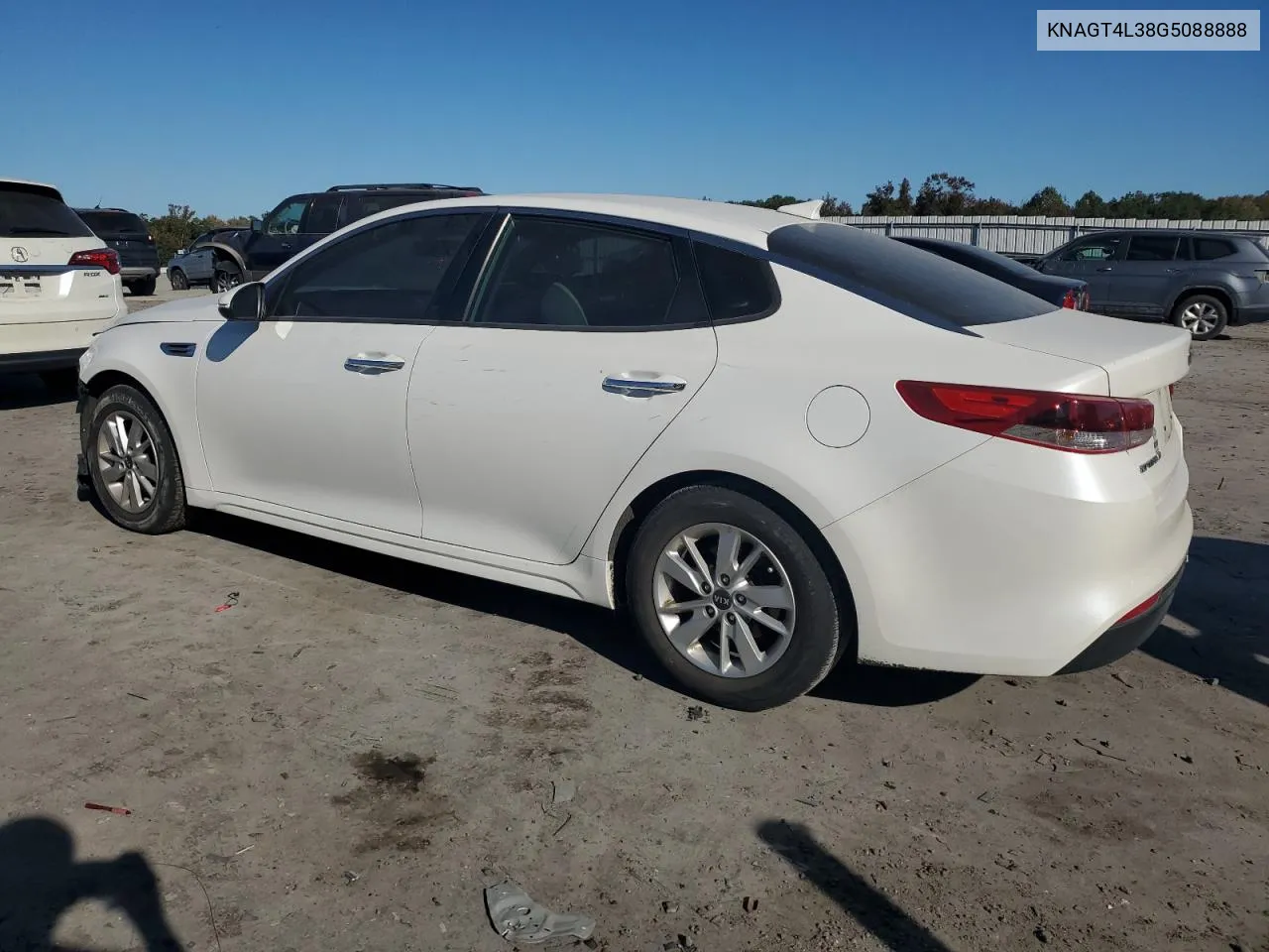 2016 Kia Optima Lx VIN: KNAGT4L38G5088888 Lot: 76584904