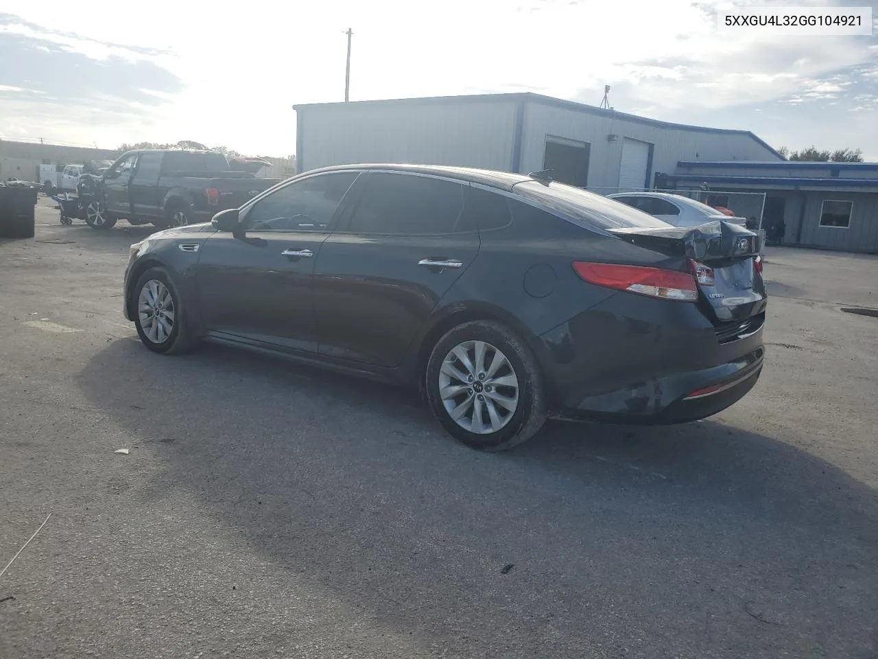 2016 Kia Optima Ex VIN: 5XXGU4L32GG104921 Lot: 79288084