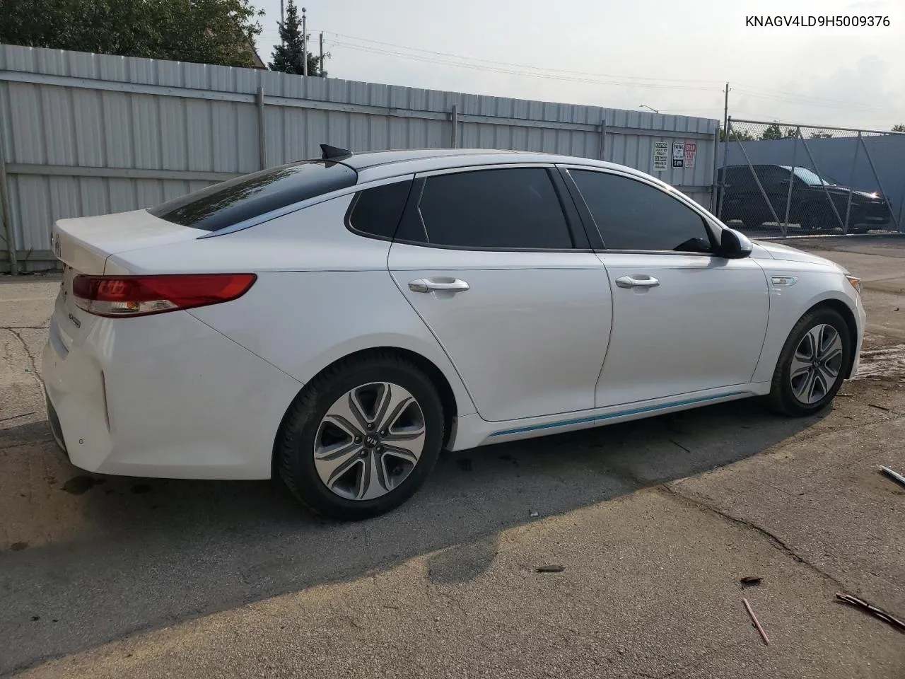 2017 Kia Optima Plug-In Hybrid VIN: KNAGV4LD9H5009376 Lot: 64086264