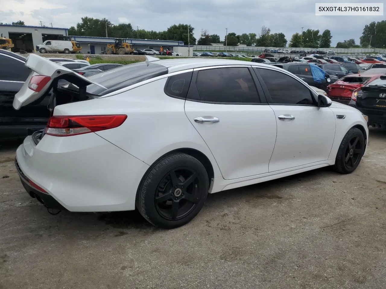 2017 Kia Optima Lx VIN: 5XXGT4L37HG161832 Lot: 65338634