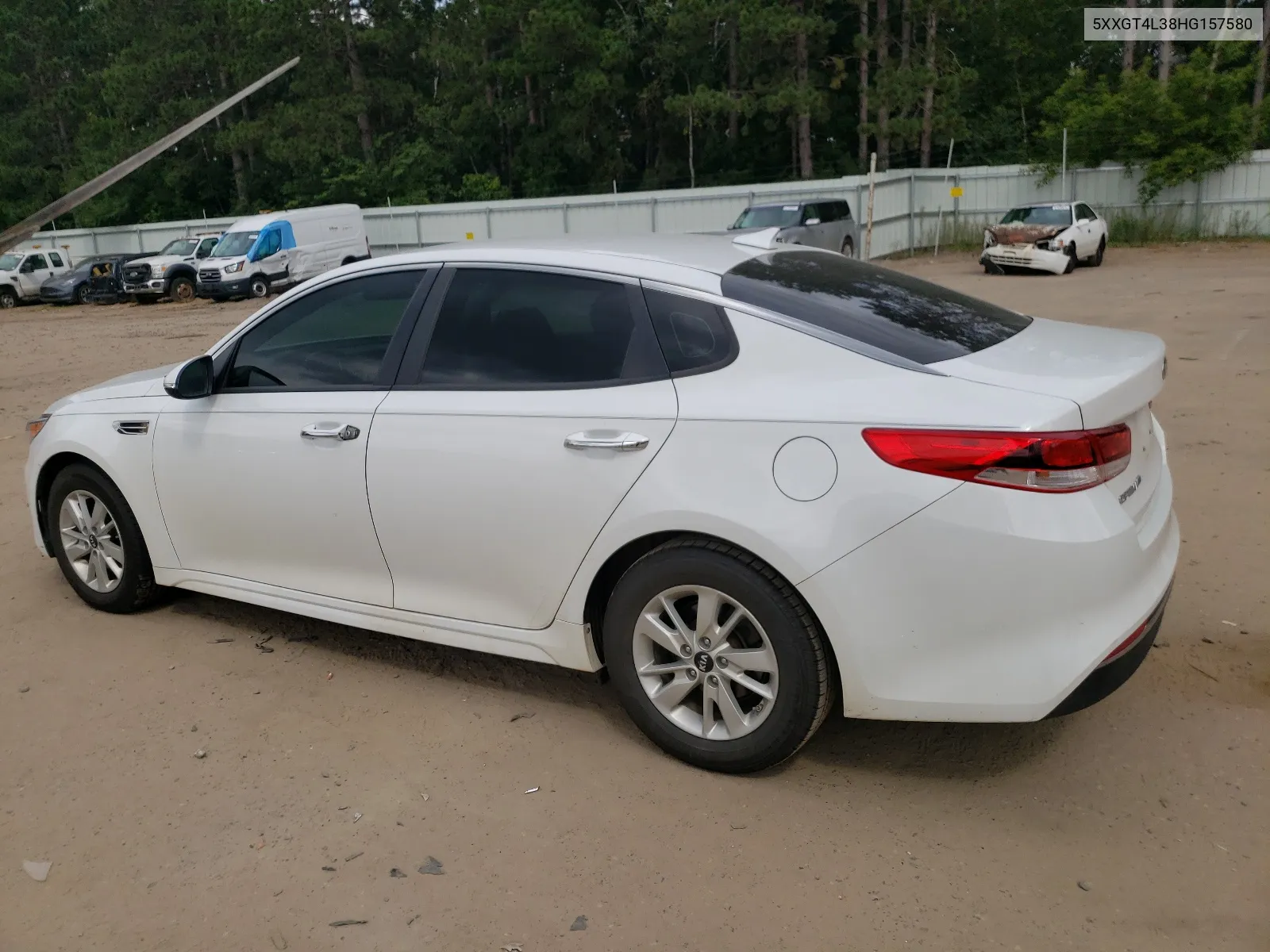 5XXGT4L38HG157580 2017 Kia Optima Lx