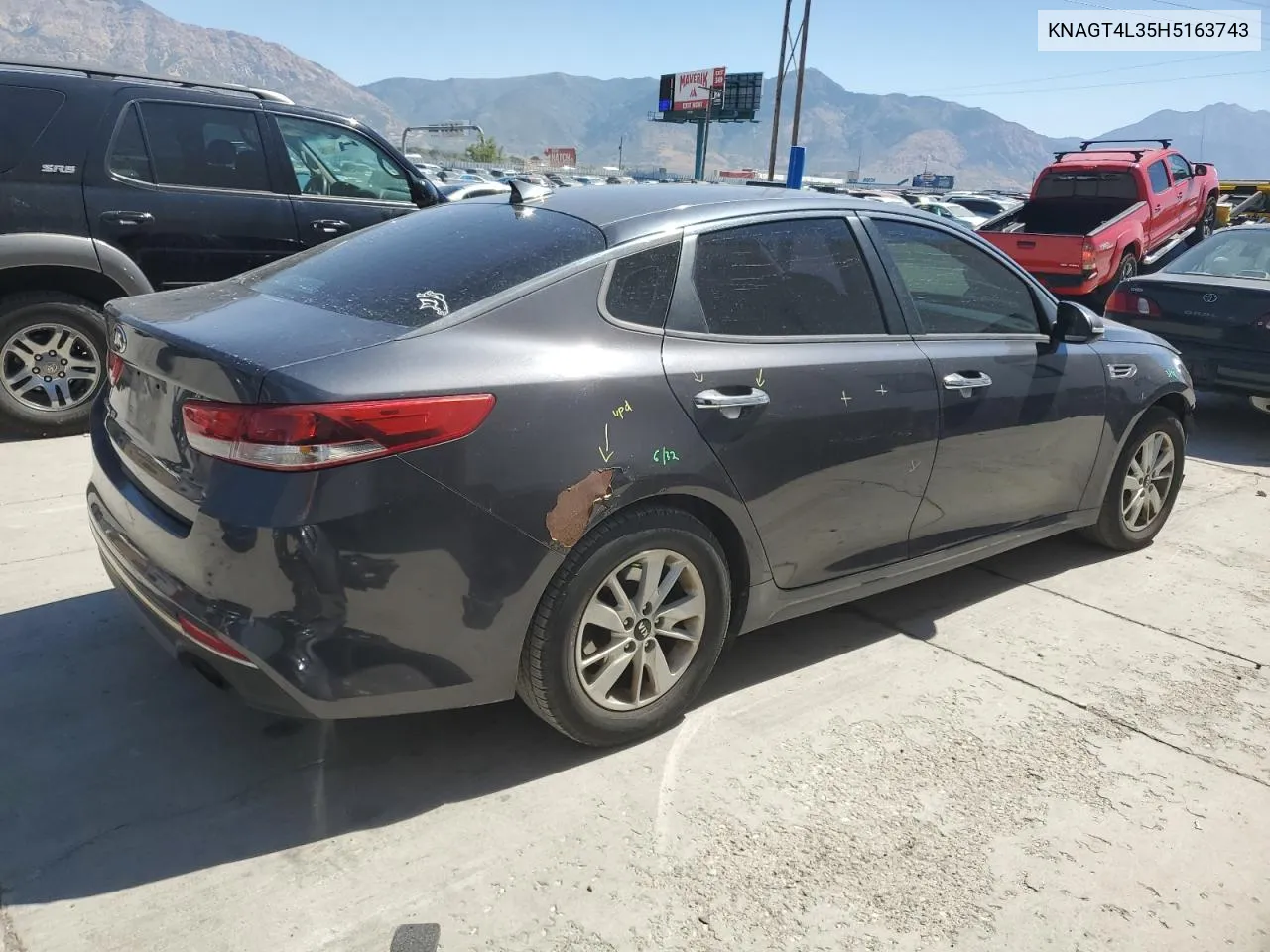 2017 Kia Optima Lx VIN: KNAGT4L35H5163743 Lot: 69068564