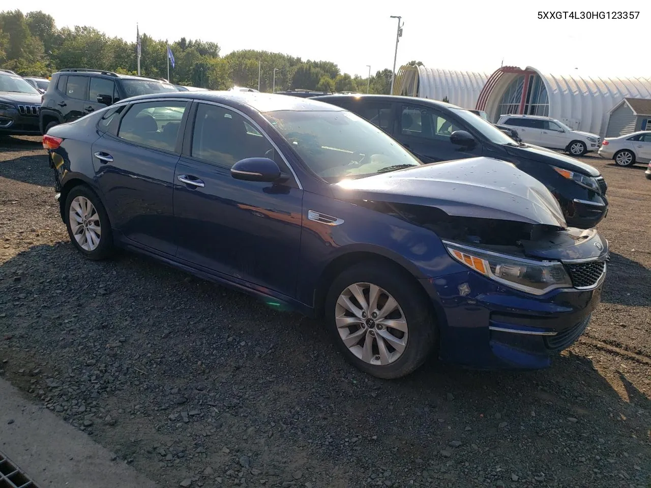 5XXGT4L30HG123357 2017 Kia Optima Lx