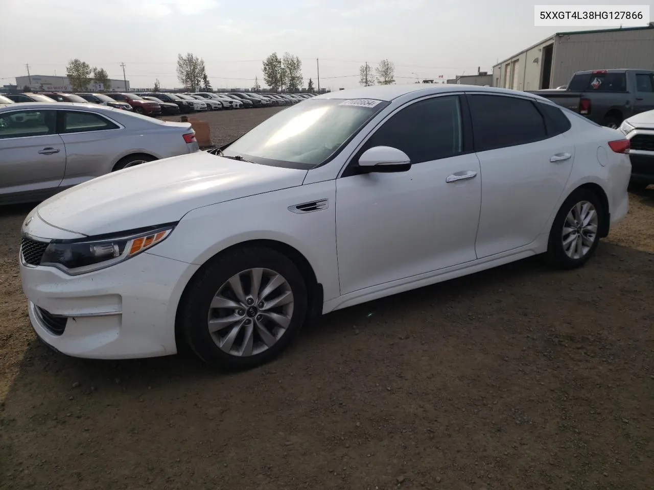 2017 Kia Optima Lx VIN: 5XXGT4L38HG127866 Lot: 71008654