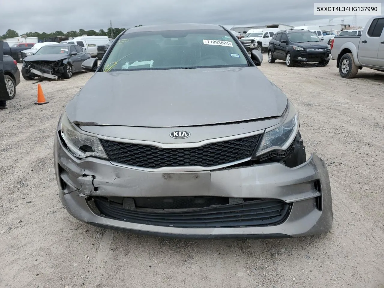 2017 Kia Optima Lx VIN: 5XXGT4L34HG137990 Lot: 71093524