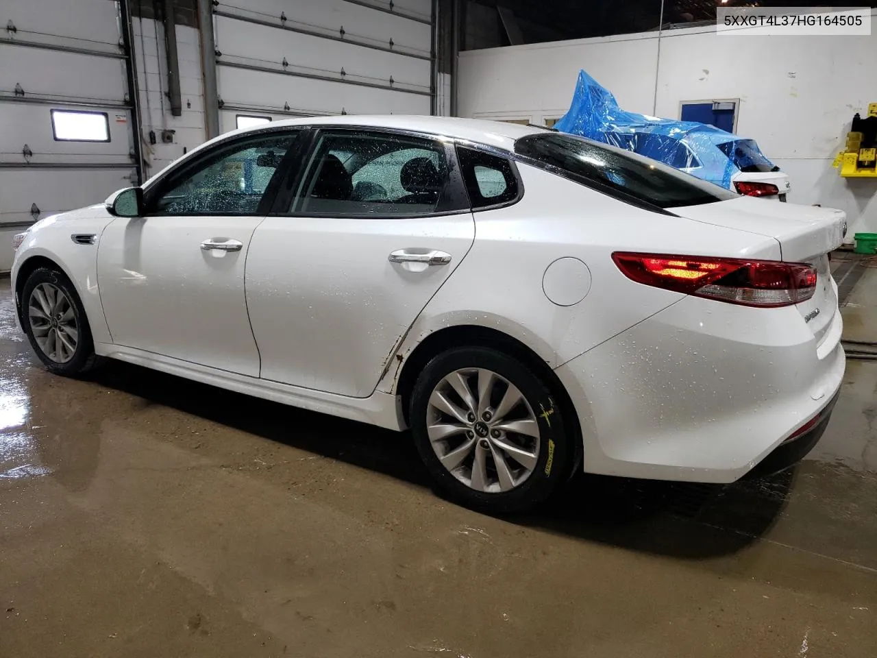 2017 Kia Optima Lx VIN: 5XXGT4L37HG164505 Lot: 71596164