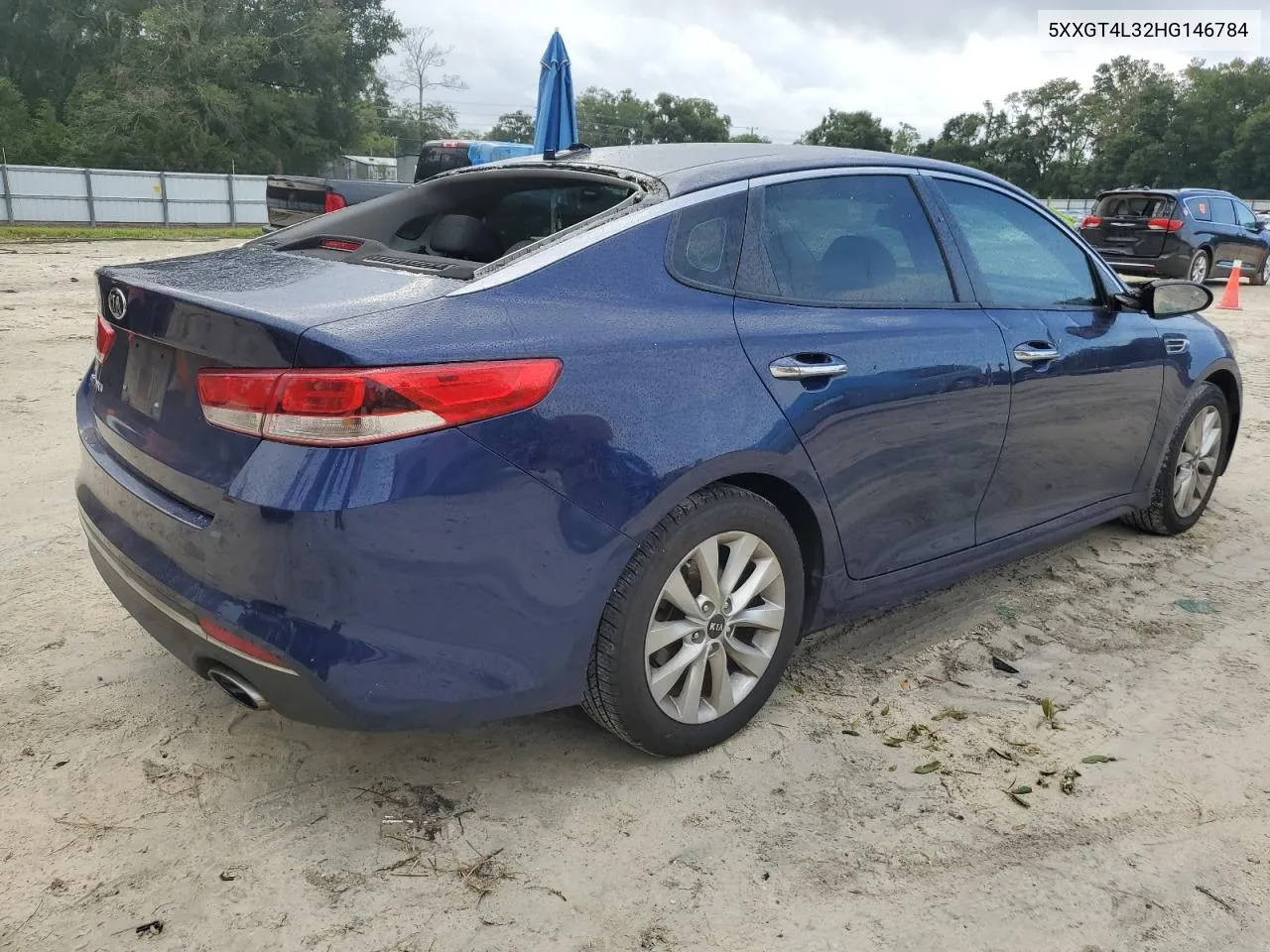 5XXGT4L32HG146784 2017 Kia Optima Lx