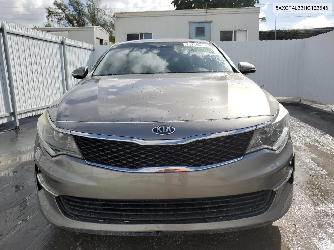 5XXGT4L33HG123546 2017 Kia Optima Lx