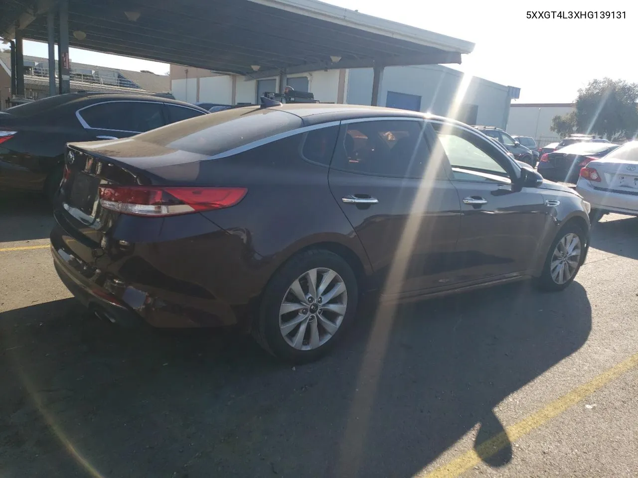 5XXGT4L3XHG139131 2017 Kia Optima Lx