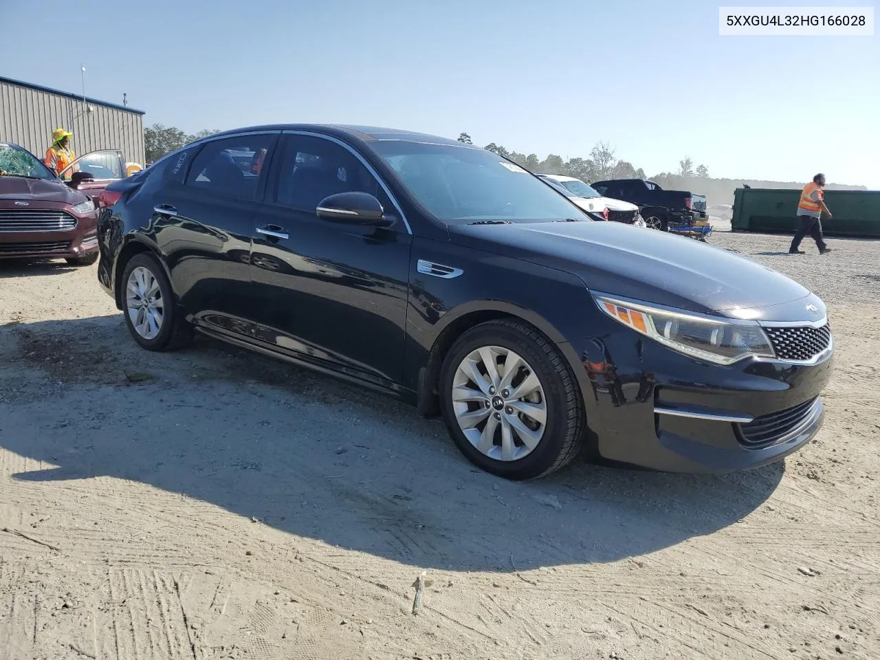 2017 Kia Optima Ex VIN: 5XXGU4L32HG166028 Lot: 74610894