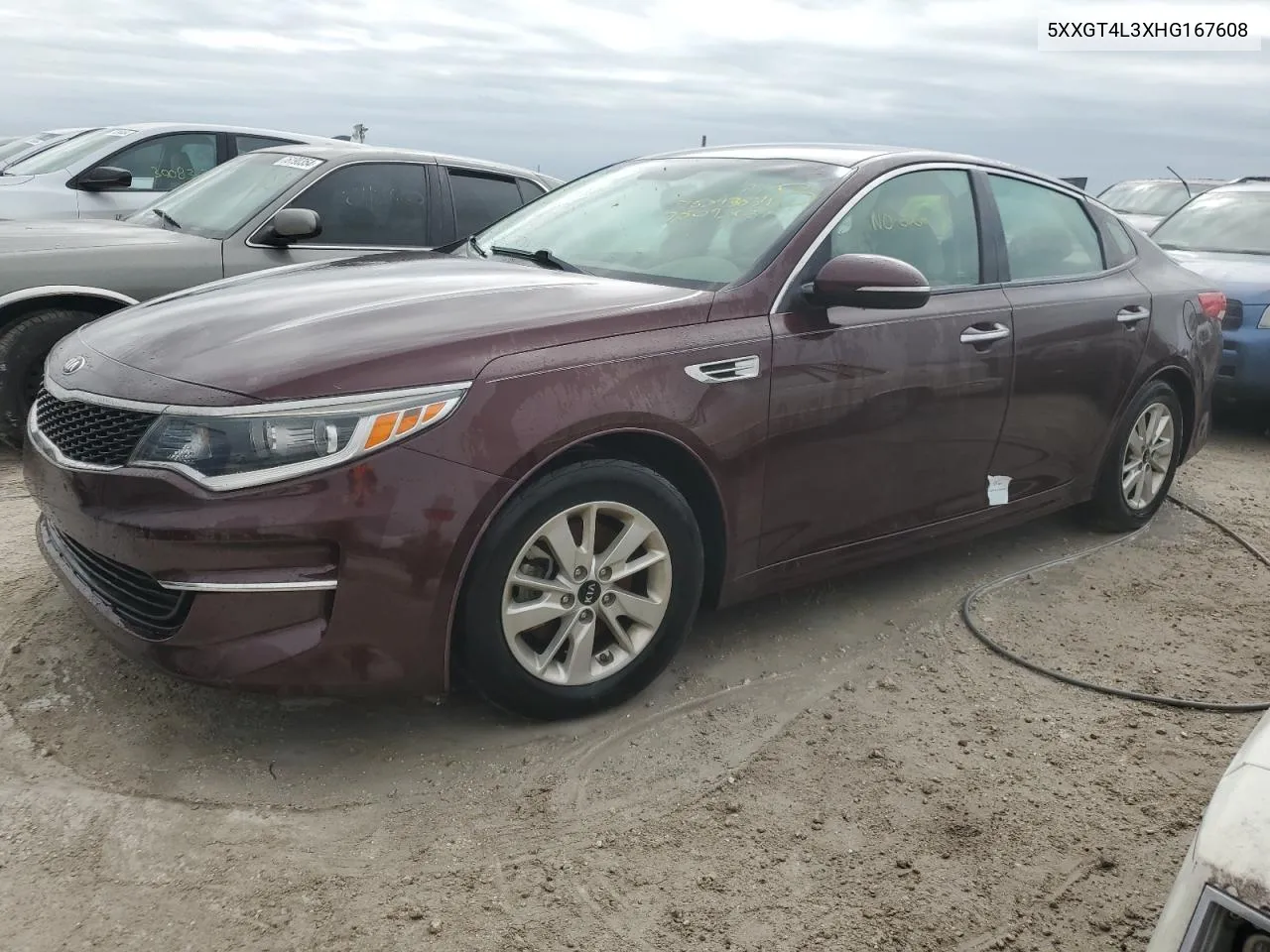 5XXGT4L3XHG167608 2017 Kia Optima Lx