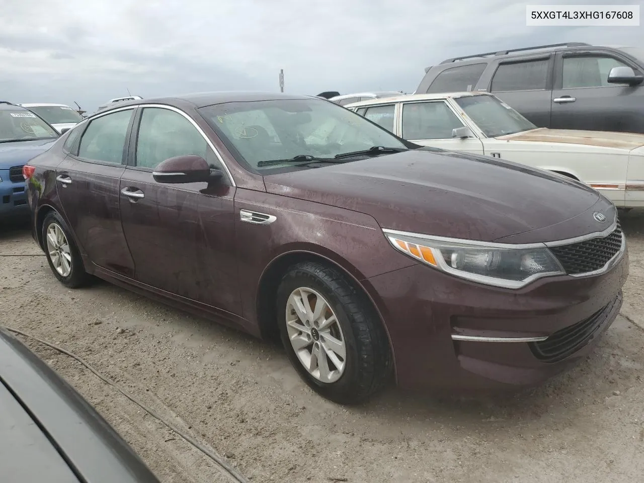 5XXGT4L3XHG167608 2017 Kia Optima Lx