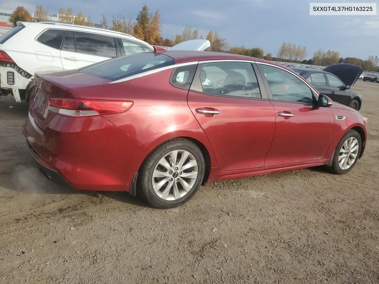 2017 Kia Optima Lx VIN: 5XXGT4L37HG163225 Lot: 77466714