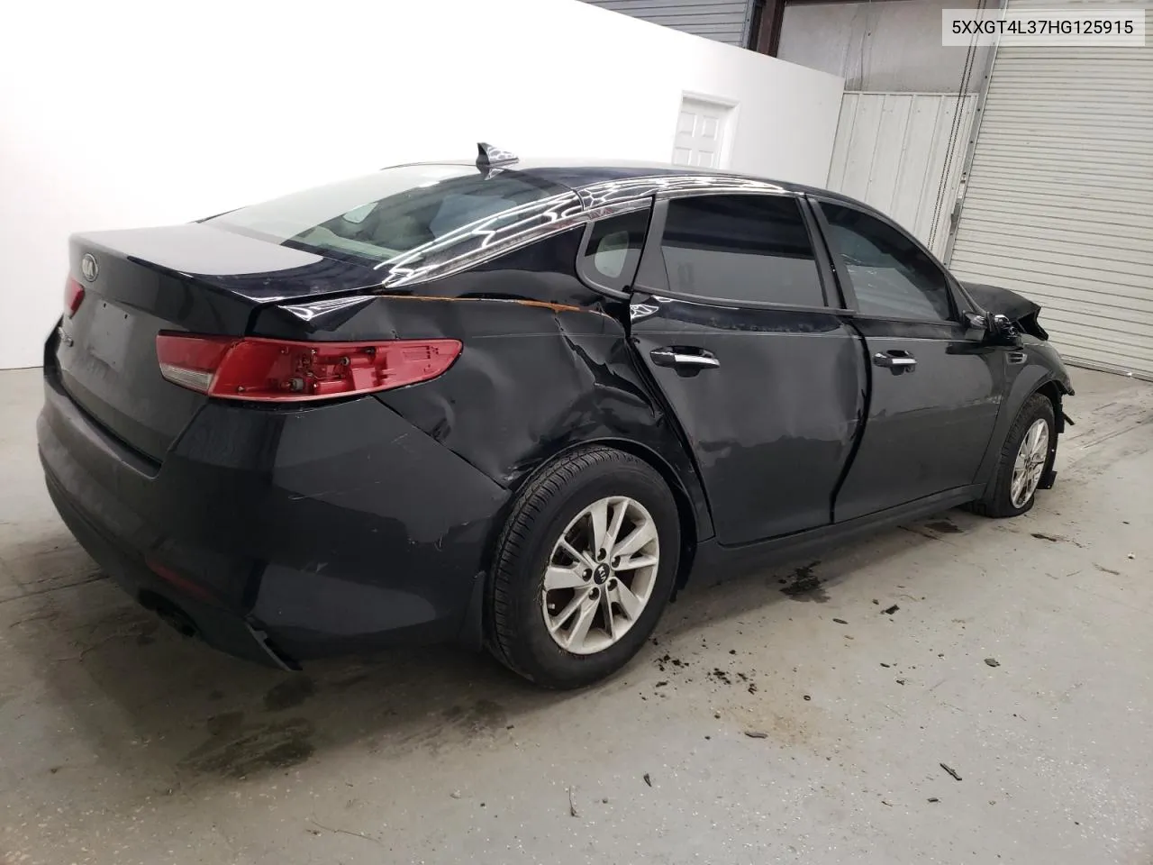 2017 Kia Optima Lx VIN: 5XXGT4L37HG125915 Lot: 77690384