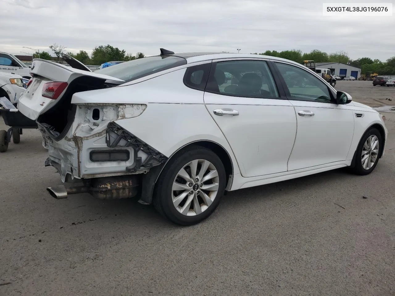 5XXGT4L38JG196076 2018 Kia Optima Lx