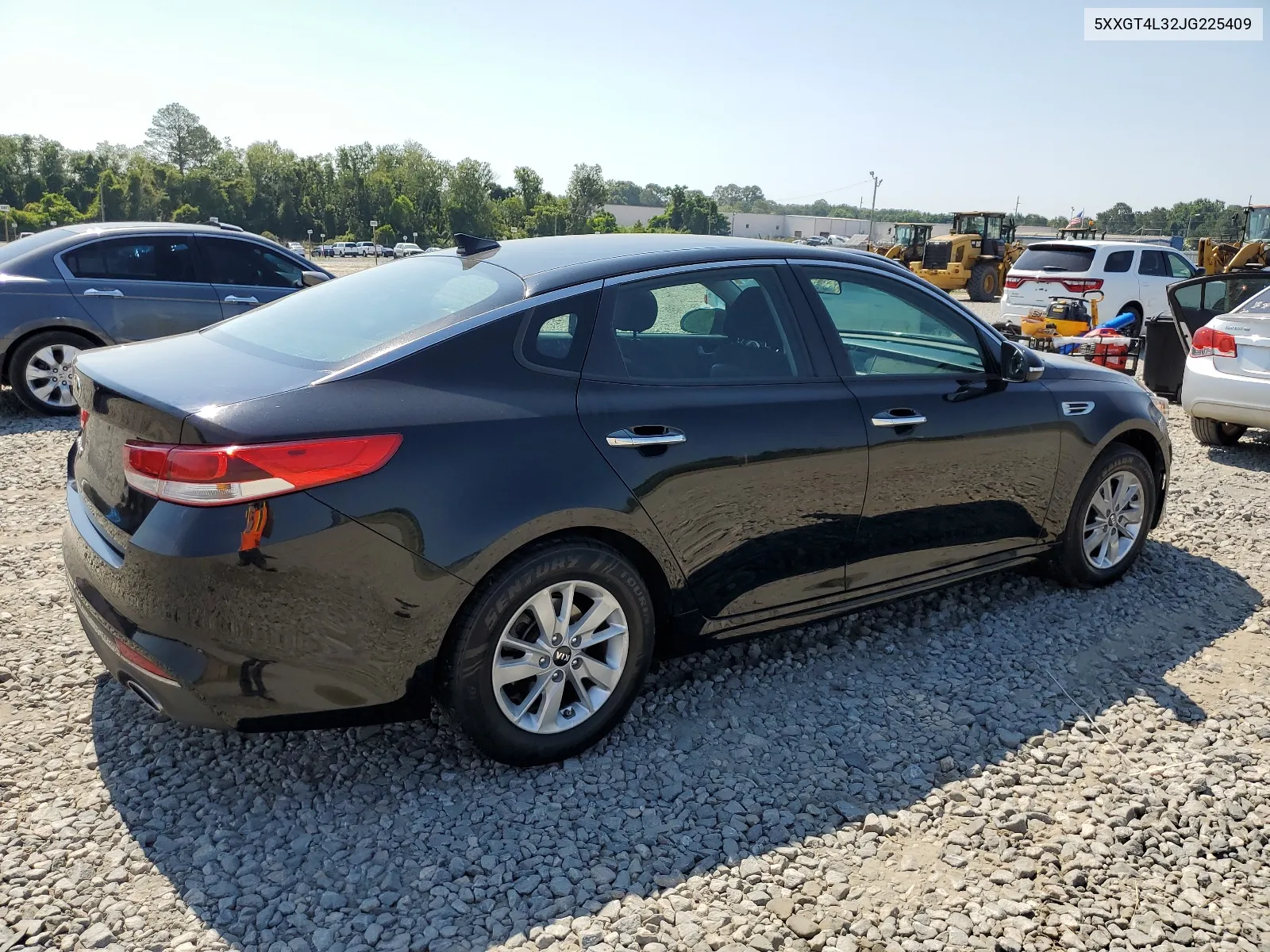 5XXGT4L32JG225409 2018 Kia Optima Lx