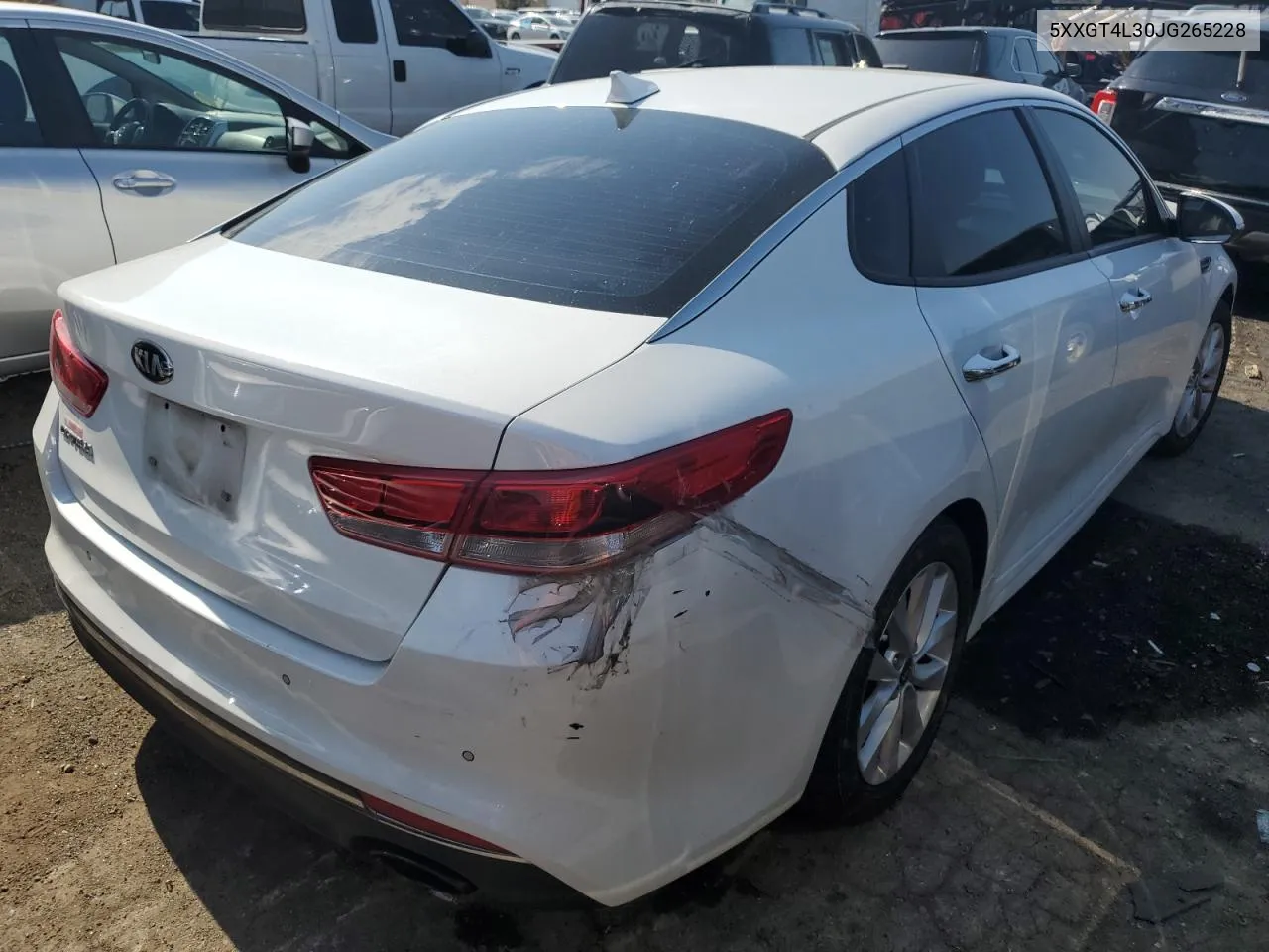 5XXGT4L30JG265228 2018 Kia Optima Lx