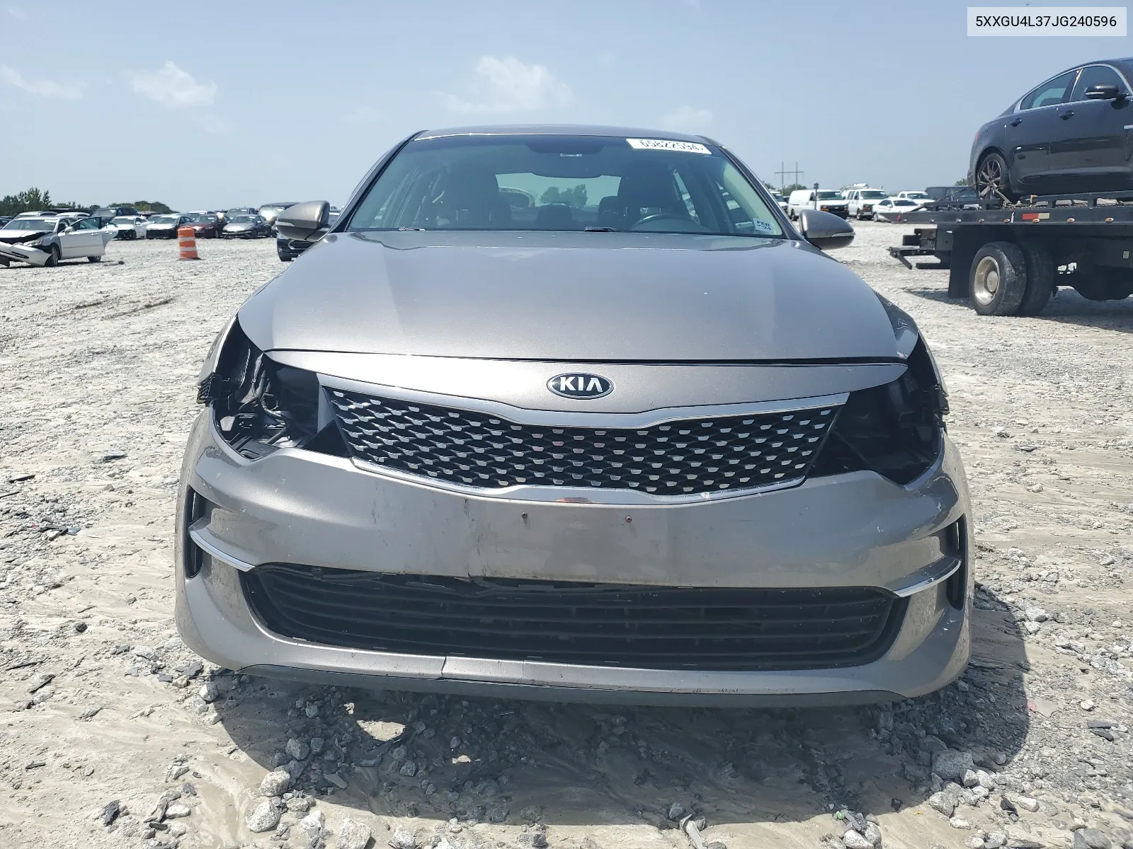 5XXGU4L37JG240596 2018 Kia Optima Ex