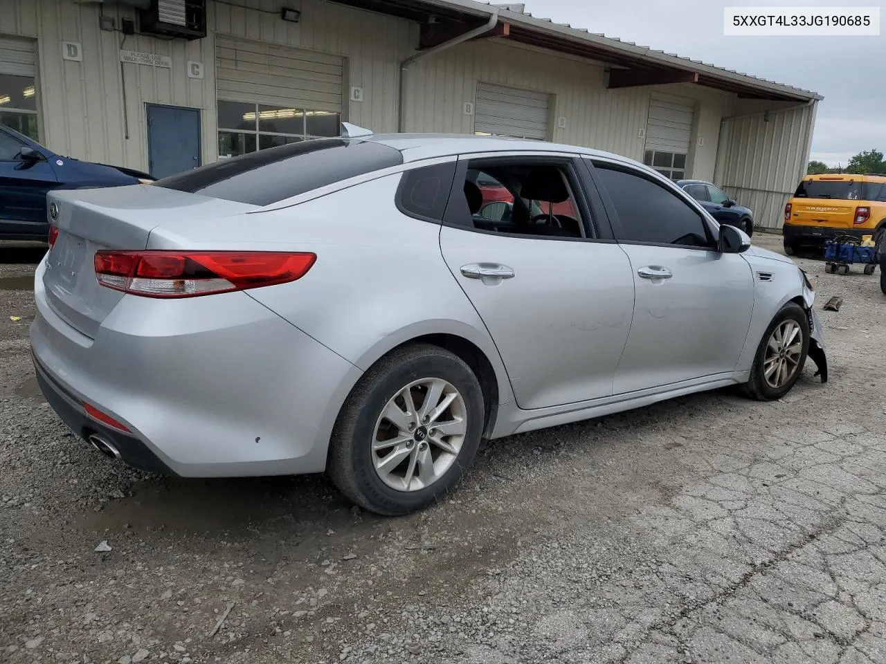 5XXGT4L33JG190685 2018 Kia Optima Lx