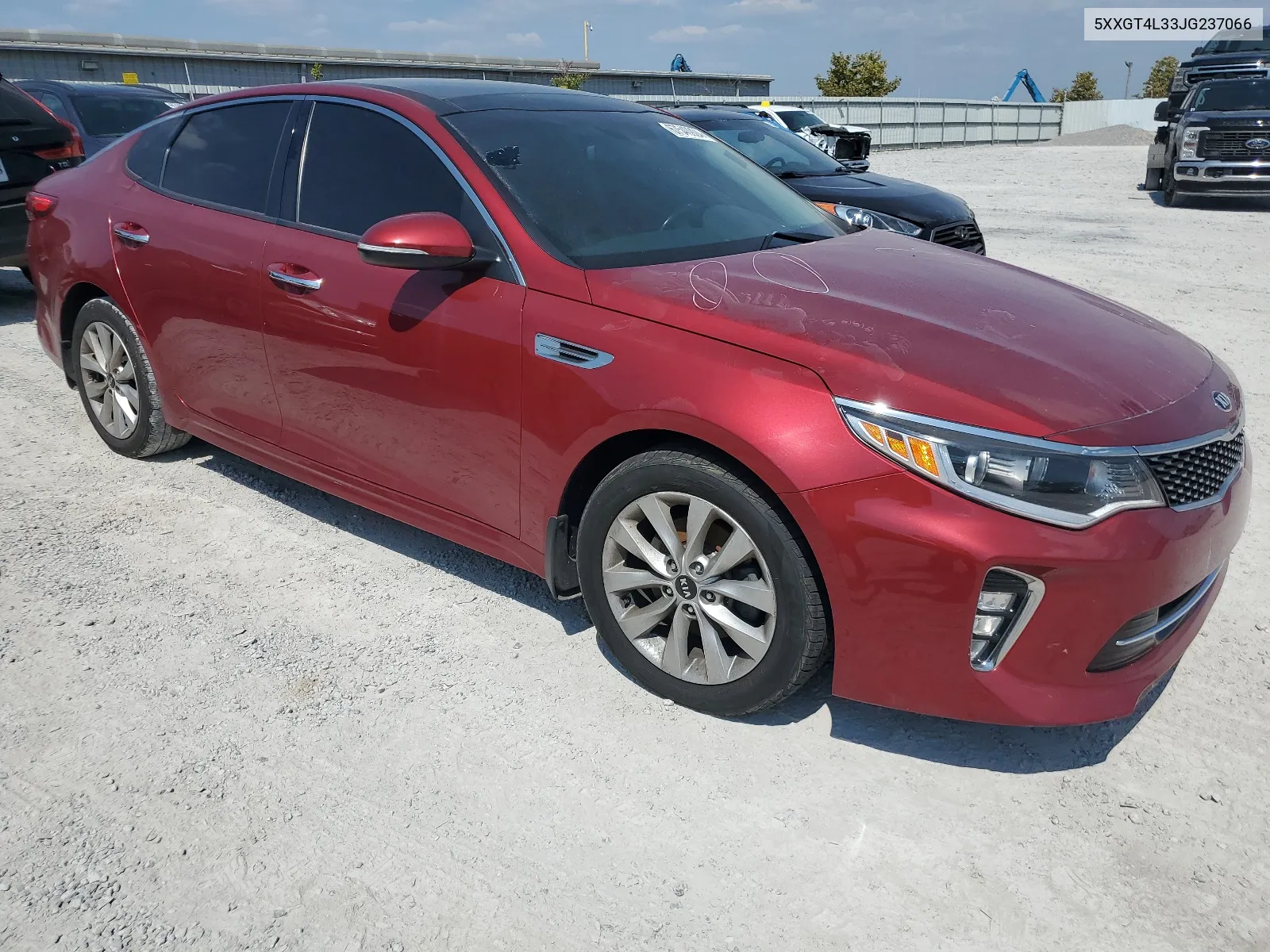 5XXGT4L33JG237066 2018 Kia Optima Lx