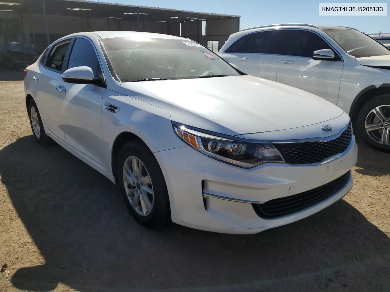 KNAGT4L36J5205133 2018 Kia Optima Lx