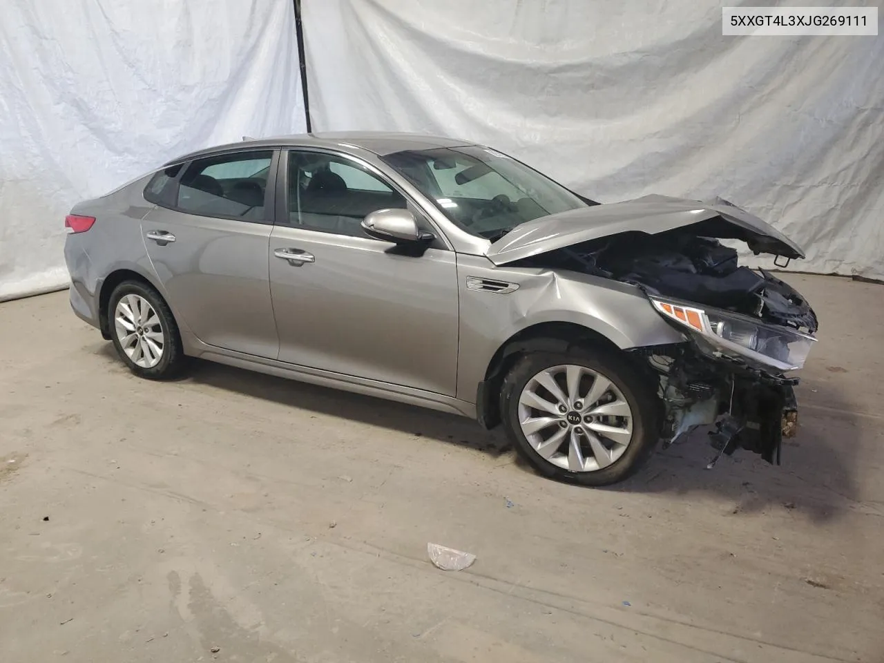 5XXGT4L3XJG269111 2018 Kia Optima Lx