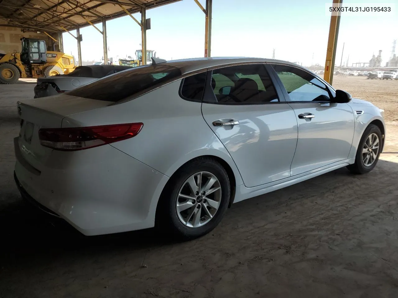 5XXGT4L31JG195433 2018 Kia Optima Lx