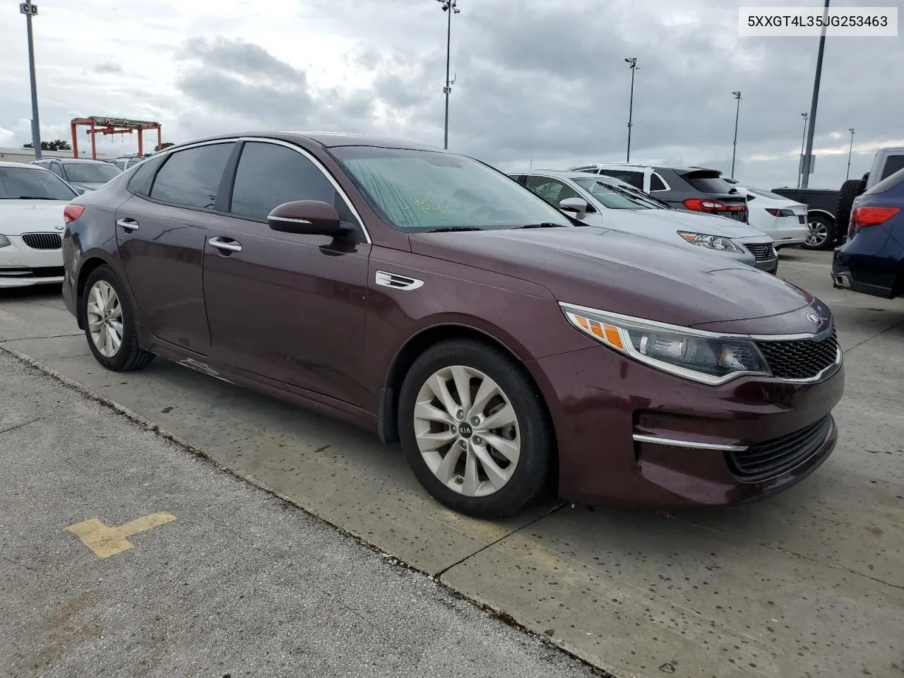 5XXGT4L35JG253463 2018 Kia Optima Lx