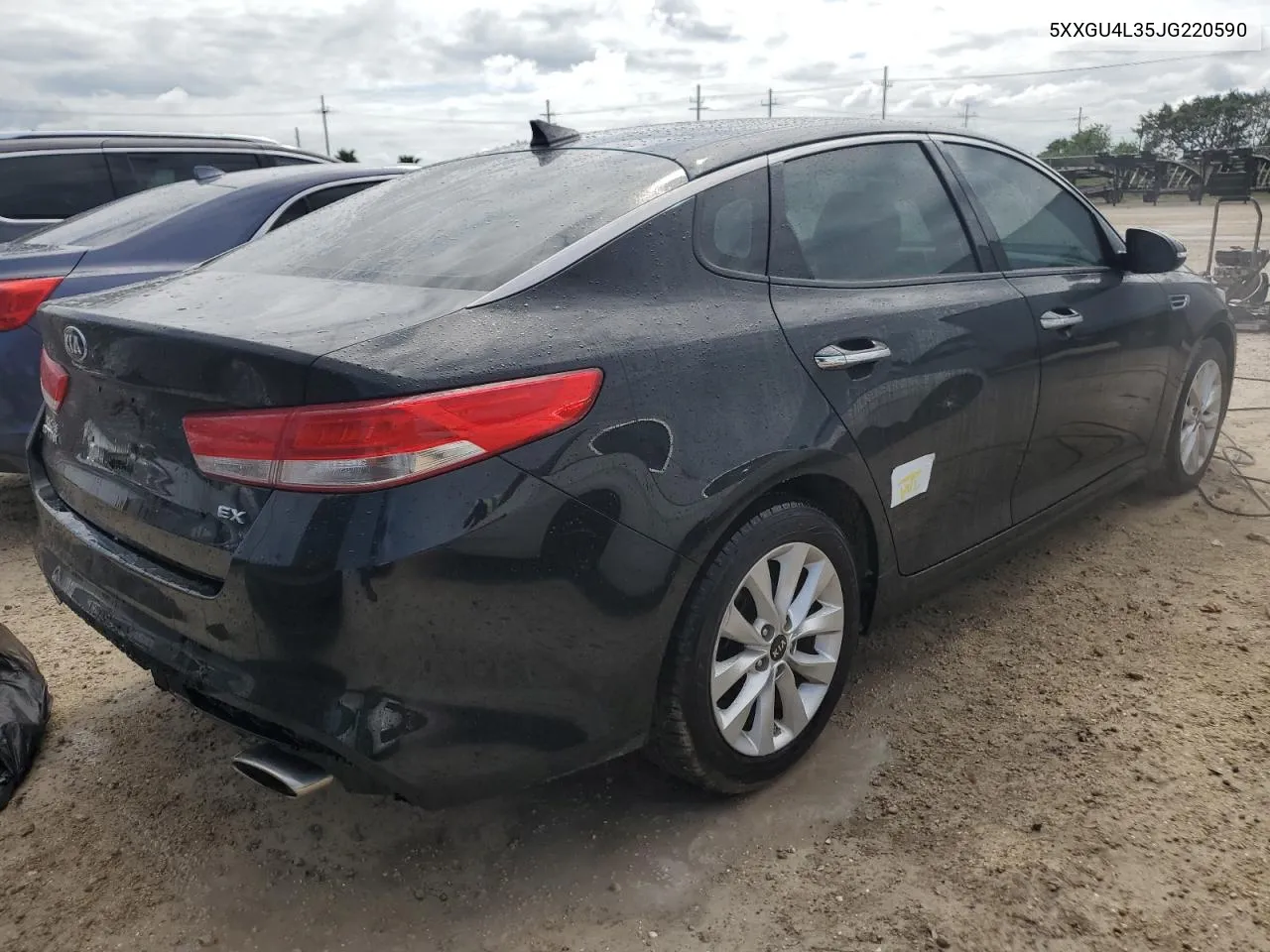 5XXGU4L35JG220590 2018 Kia Optima Ex