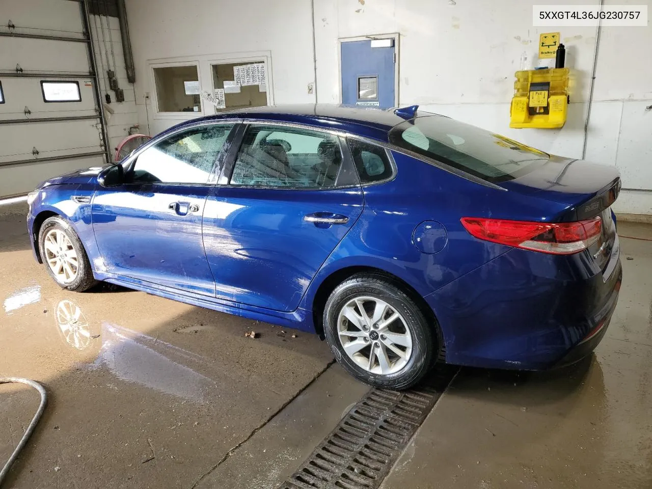 5XXGT4L36JG230757 2018 Kia Optima Lx