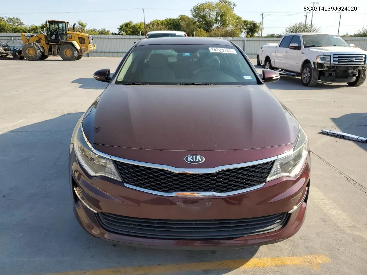 2018 Kia Optima Lx VIN: 5XXGT4L39JG240201 Lot: 74703234