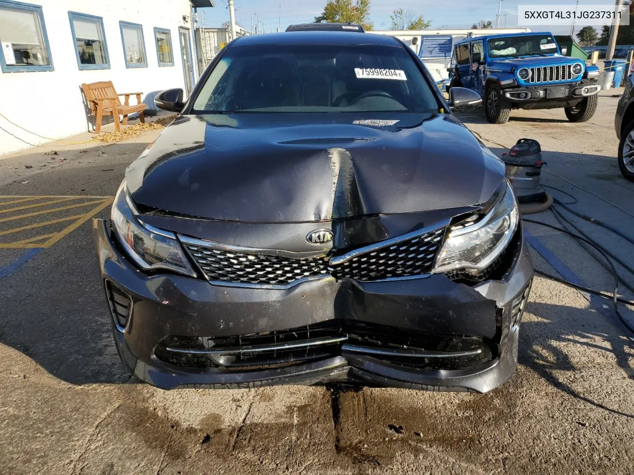 5XXGT4L31JG237311 2018 Kia Optima Lx