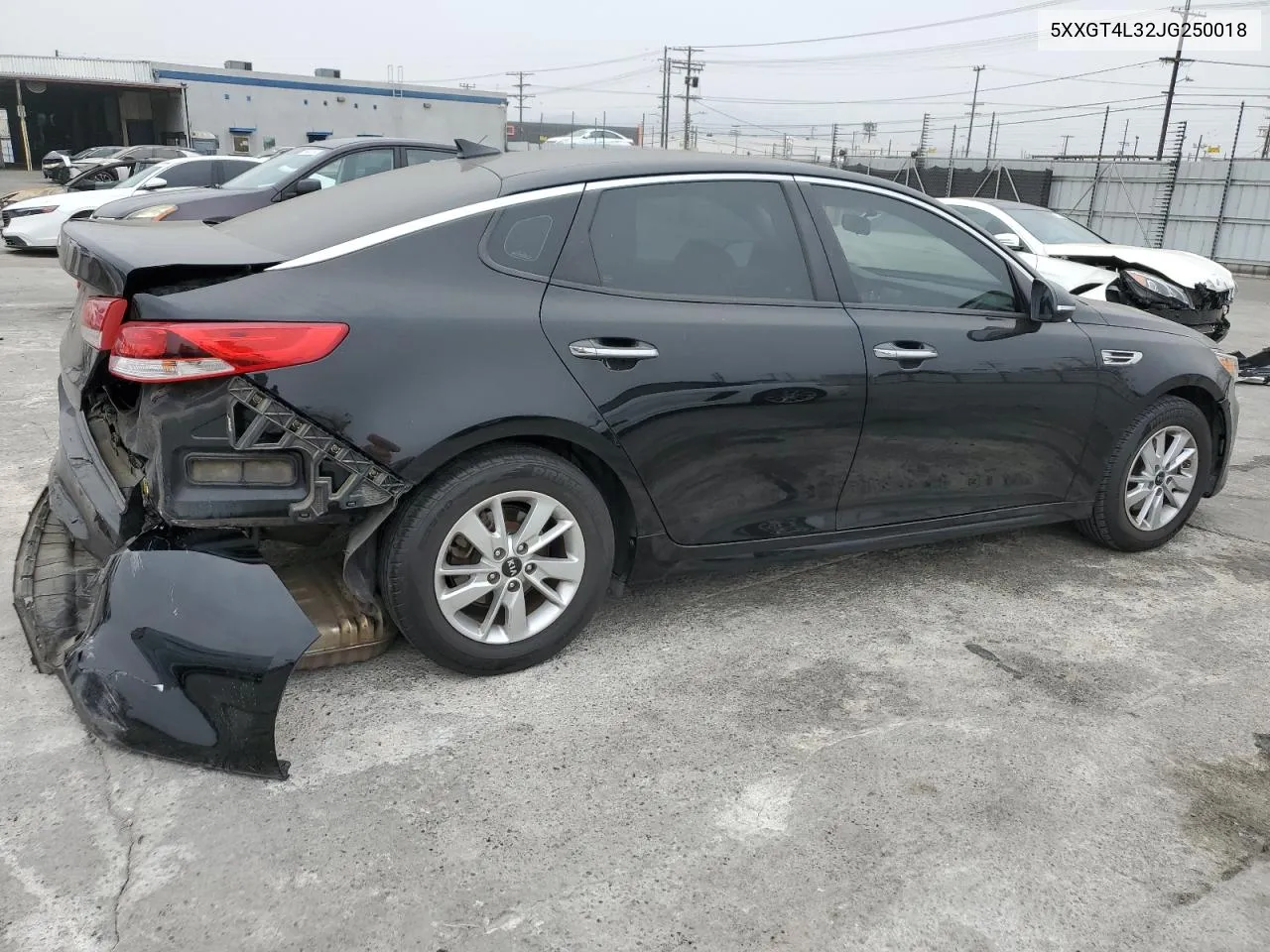 5XXGT4L32JG250018 2018 Kia Optima Lx