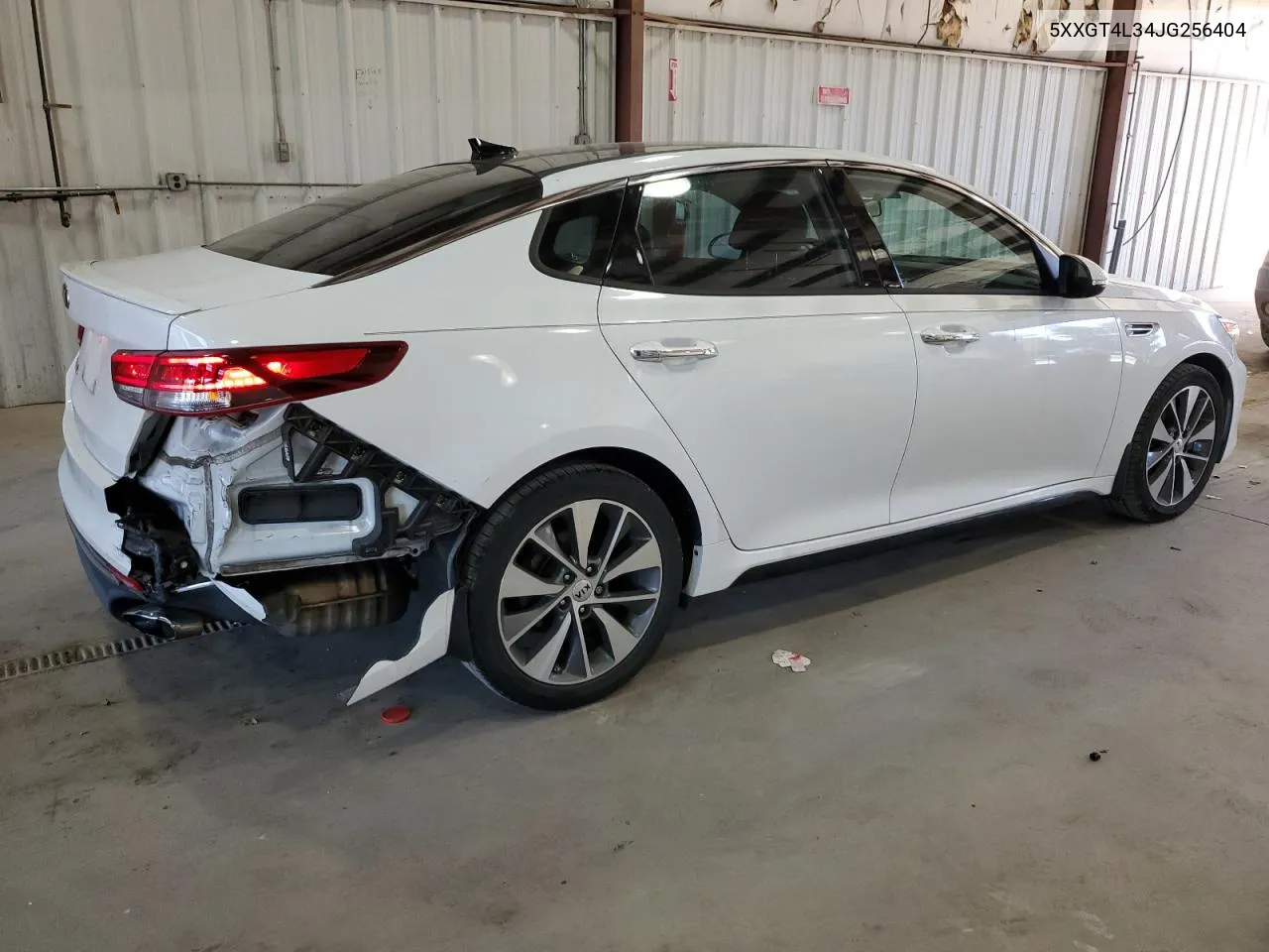 2018 Kia Optima Lx VIN: 5XXGT4L34JG256404 Lot: 77335304