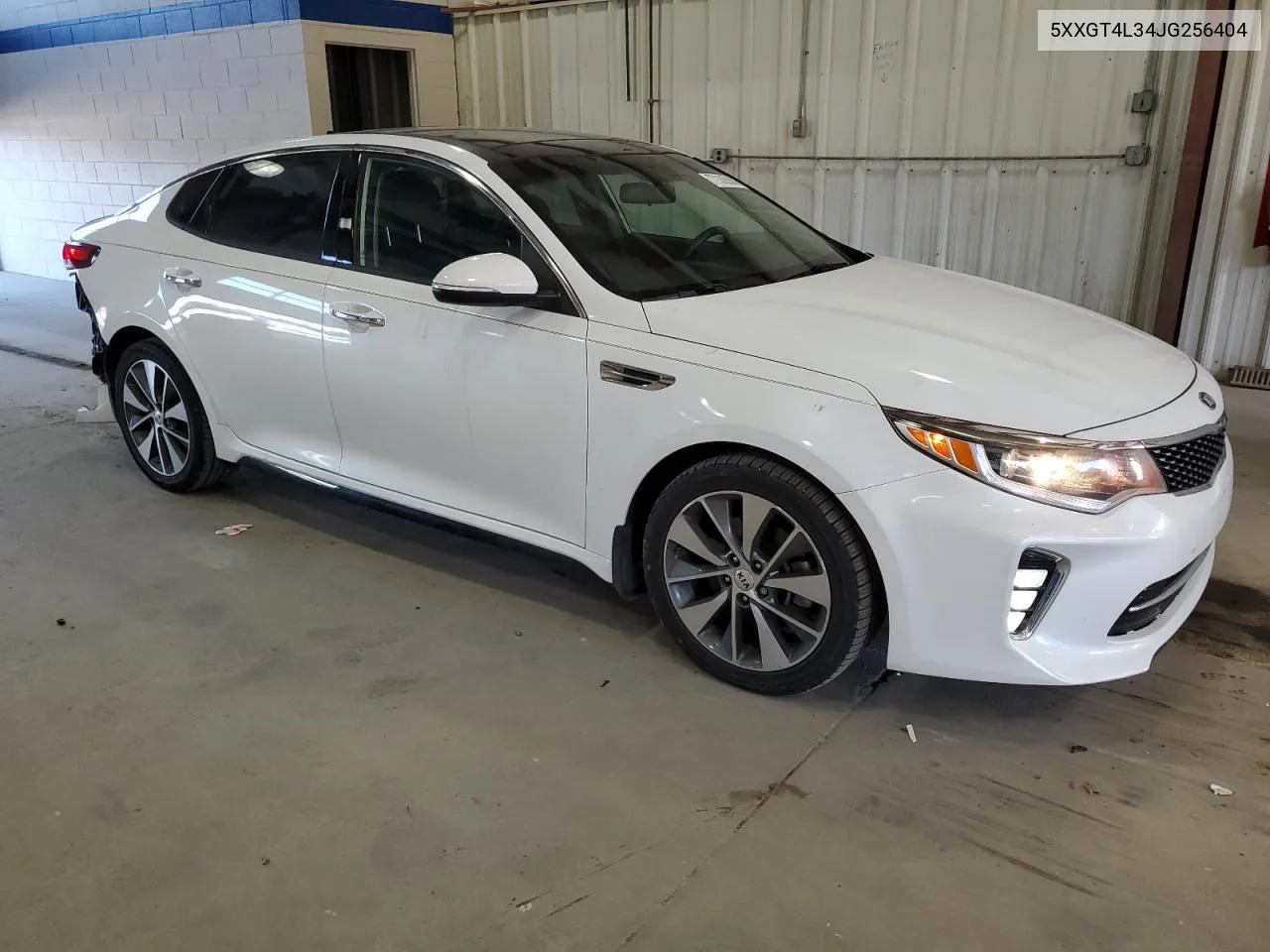 2018 Kia Optima Lx VIN: 5XXGT4L34JG256404 Lot: 77335304