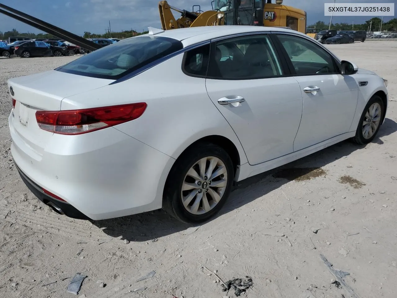 2018 Kia Optima Lx VIN: 5XXGT4L37JG251438 Lot: 80823664