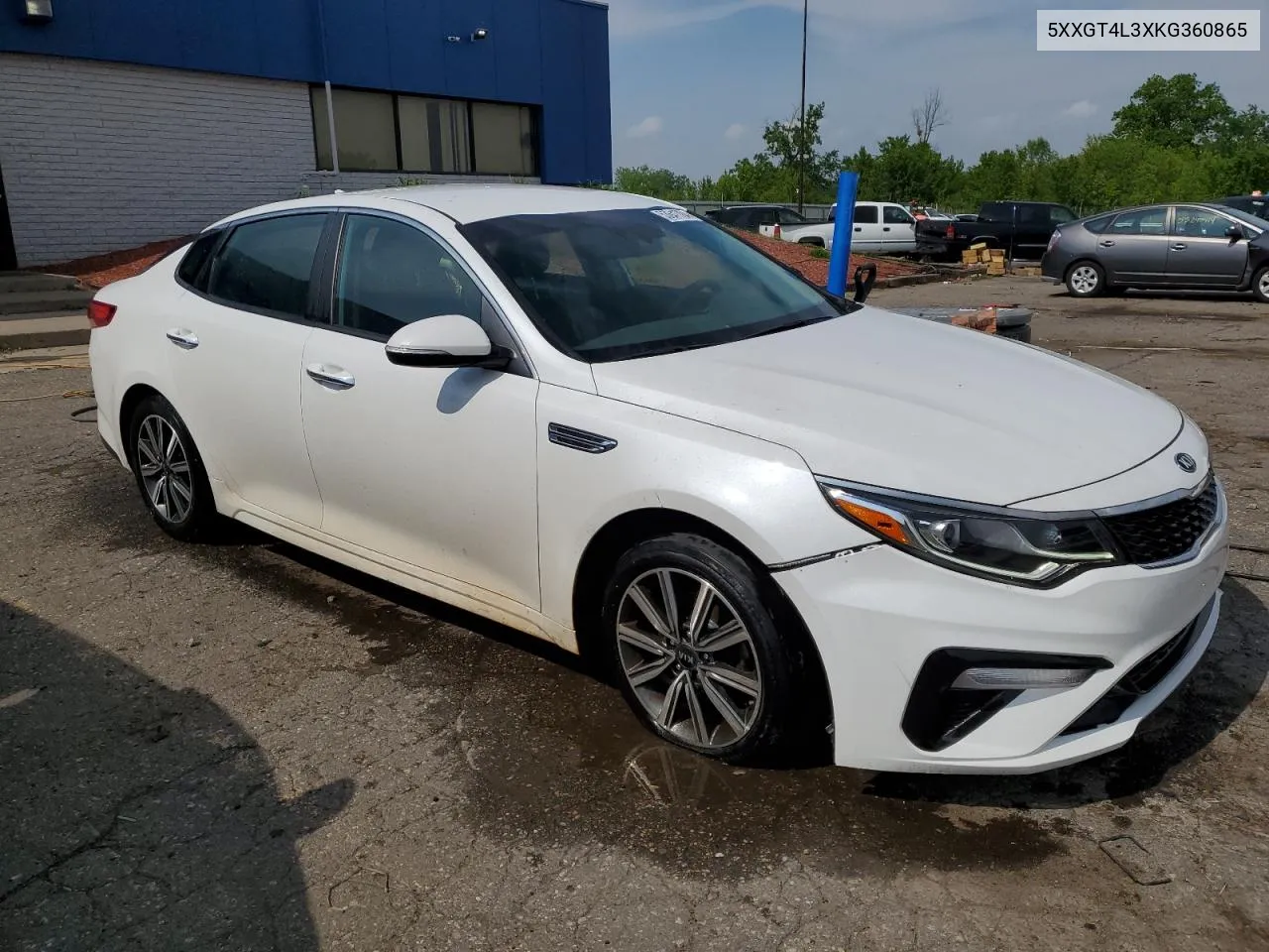 5XXGT4L3XKG360865 2019 Kia Optima Lx